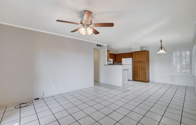 AMERICANA Property Mgmt - Gated 1st floor Condo 3b-2b near the Airport