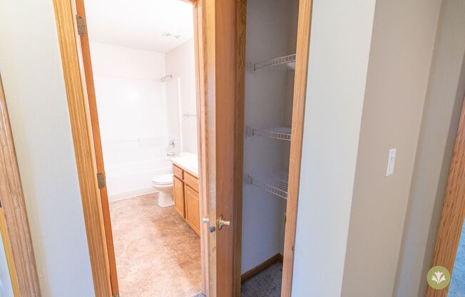 3 beds, 1.5 baths, 1,480 sqft, $1,575, Unit WC-6