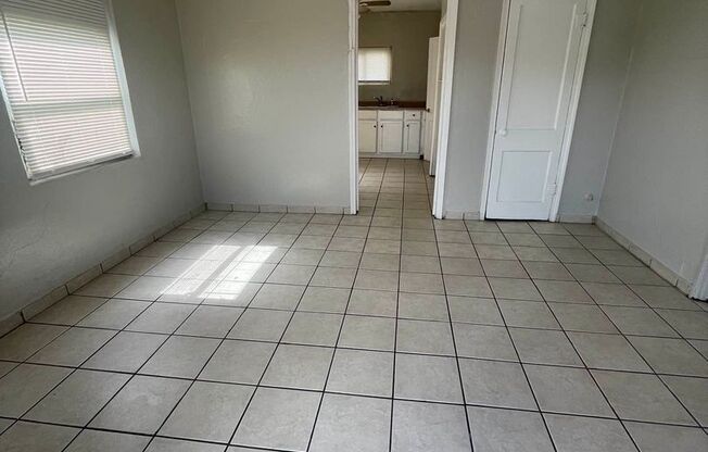 Affordable Studio + 1 Bath ABP