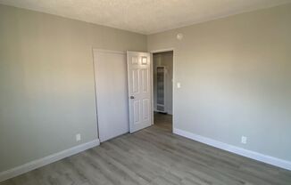 2 beds, 1 bath, $2,500