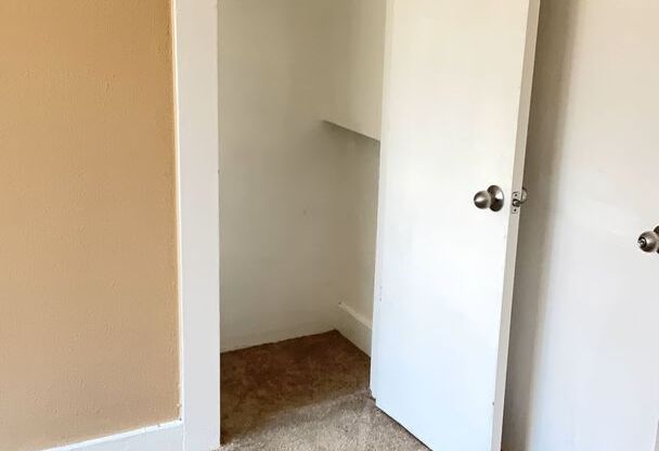 1 bed, 1 bath, 527 sqft, $1,800, Unit 172 9th St.