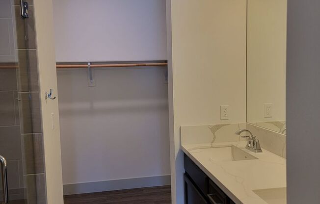 2 beds, 2.5 baths, 1,310 sqft, $2,450, Unit 114