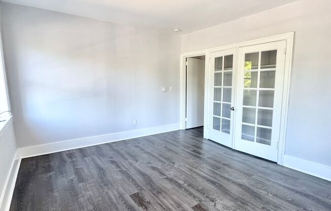 1 bed, 1 bath, 500 sqft, $925, Unit L-01