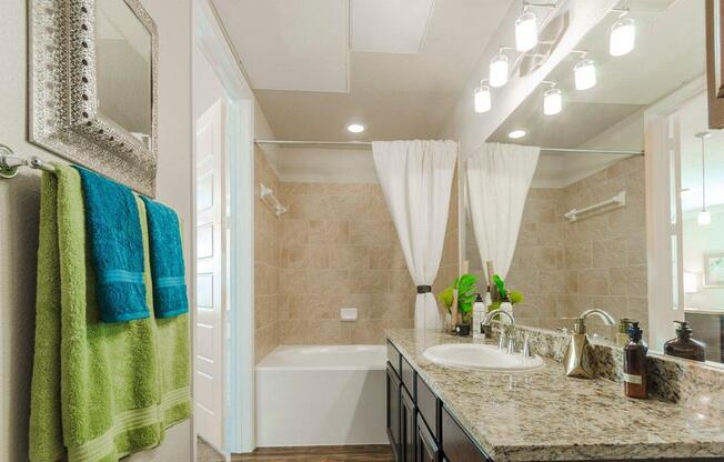 Designer Bathroom Suites at Berkshire Woodland, Conroe, TX, 77384