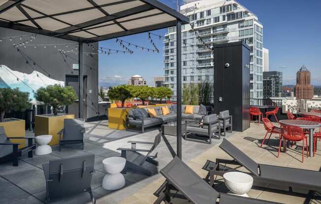 Rooftop Lounge