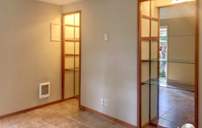 2 beds, 1 bath, $1,795