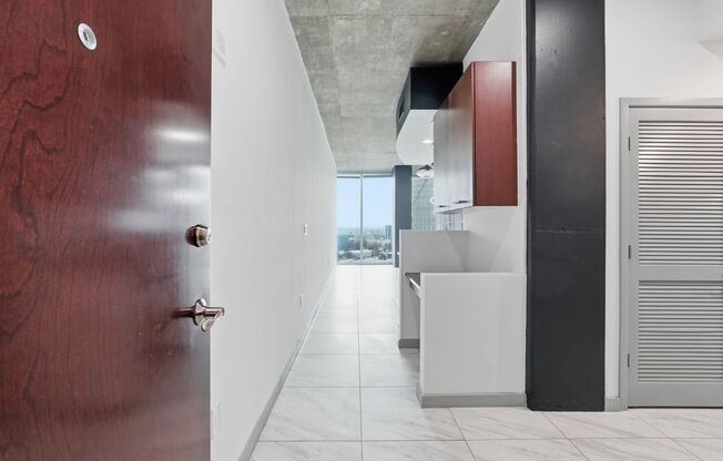 Upgraded Studio Condo in Buckhead