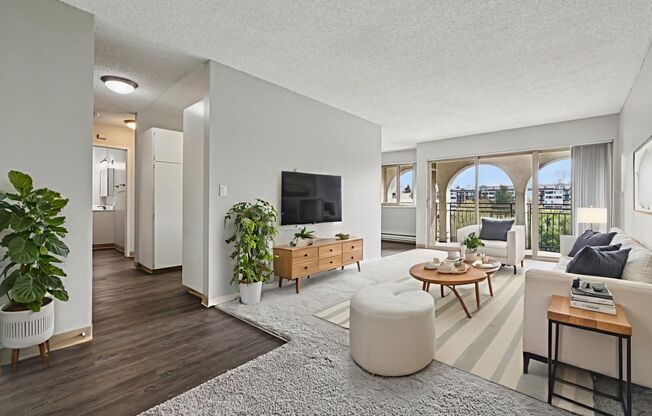 1 bed, 1 bath, 775 sqft, $1,749, Unit F208
