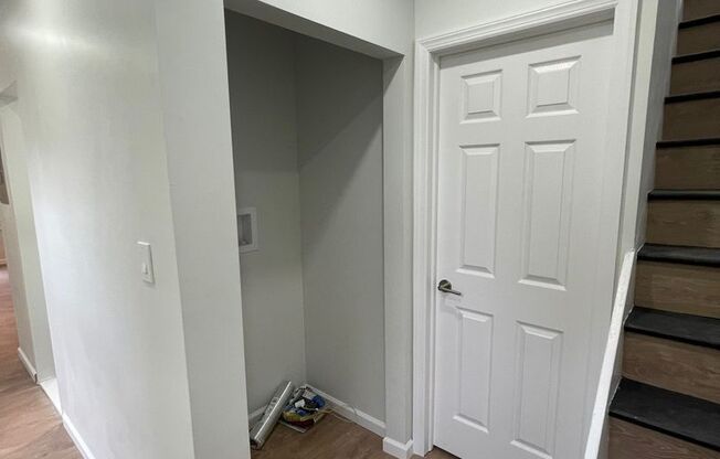 42 E 19th Street