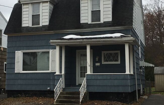 Nicely Remodeled 3 Bed 1.25 bath home