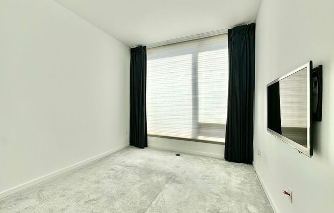 1 bed, 1 bath, $4,200