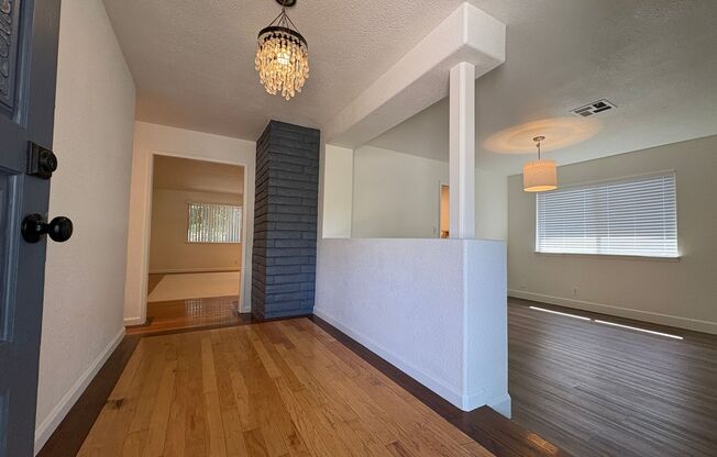 Beautiful 3 Bed, 2 Bath Home in a Desirable Location