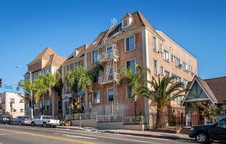 Soto Rose Apartments