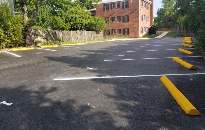 1 bed, 1 bath, 550 sqft, $1,750, Unit WQUINN-13