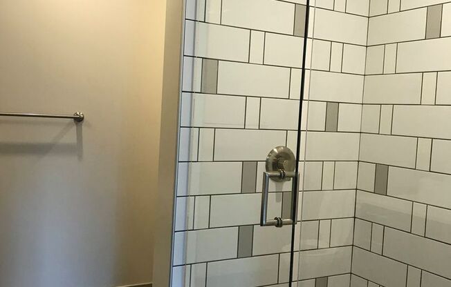 1 bed, 1 bath, 907 sqft, $2,213, Unit 1705