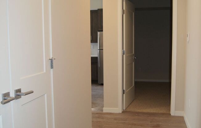 1 bed, 1 bath, 760 sqft, $2,445, Unit 501