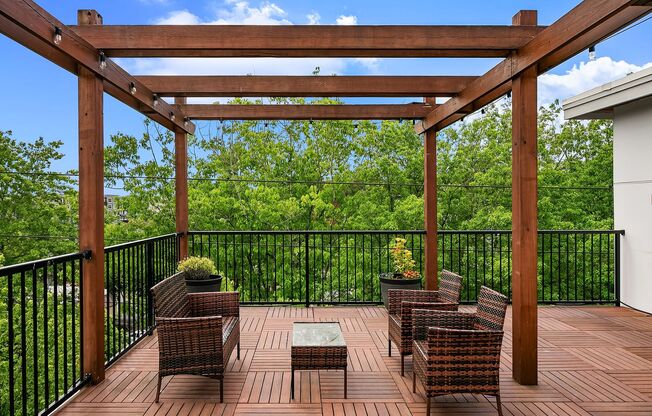 Studio, 1 bath, 186 sqft, $1,445, Unit 313