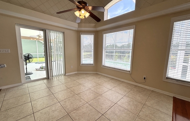 1553 MAIDENCANE LOOP