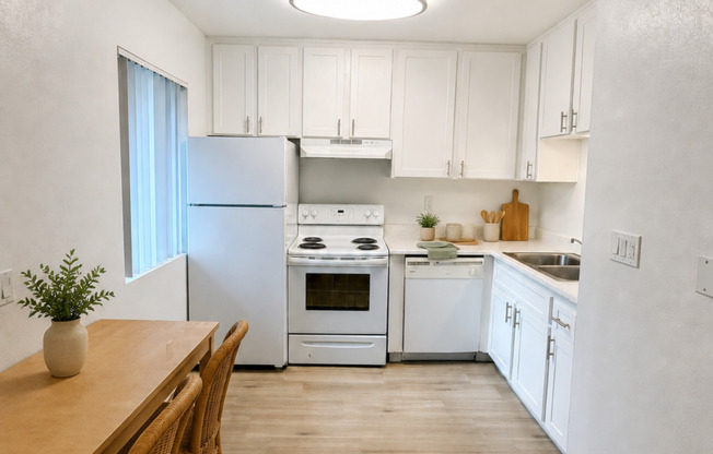 1 bed, 1 bath, 436 sqft, $1,795, Unit 24
