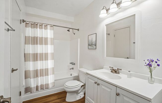 1 bed, 1 bath, 775 sqft, $2,545, Unit 41