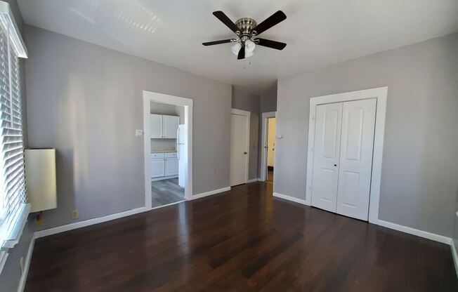 2044 International Blvd - Sunny Studios