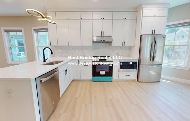 231 HIGHLAND AVE