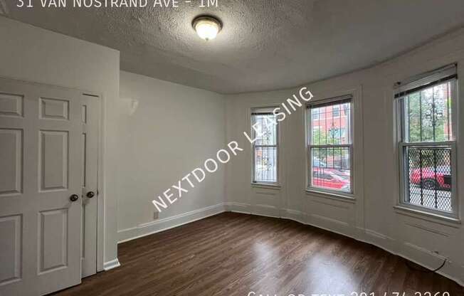 31 VAN NOSTRAND AVE