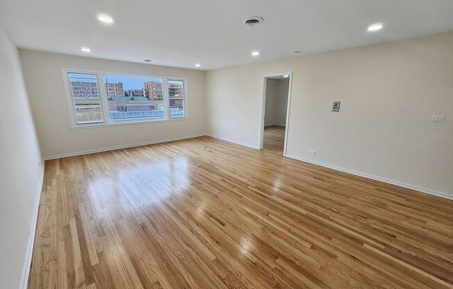 1 bed, 1 bath, $1,995, Unit 505