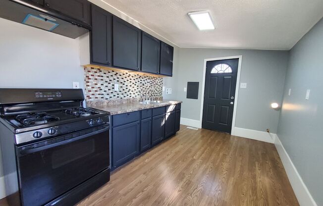 Section 8 Approved!! 3 Bed 1 Bath Home