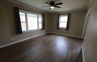 2 beds, 1 bath, $800