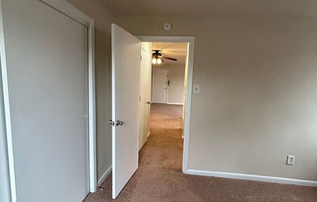 1 bed, 1 bath, 550 sqft, $1,250, Unit G09
