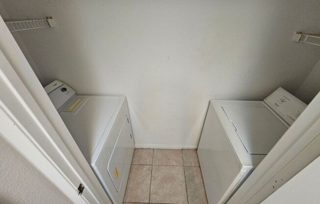 1 bed, 1 bath, $1,100, Unit # 1144