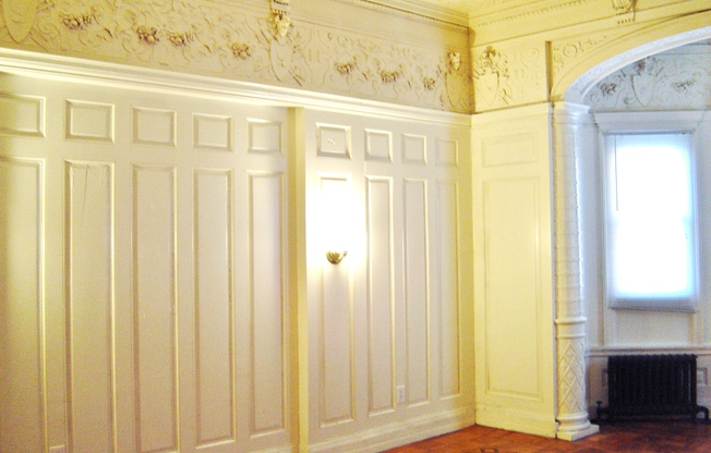 1401 MADISON AVE