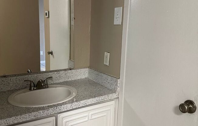 Spanish Gardens Apartments