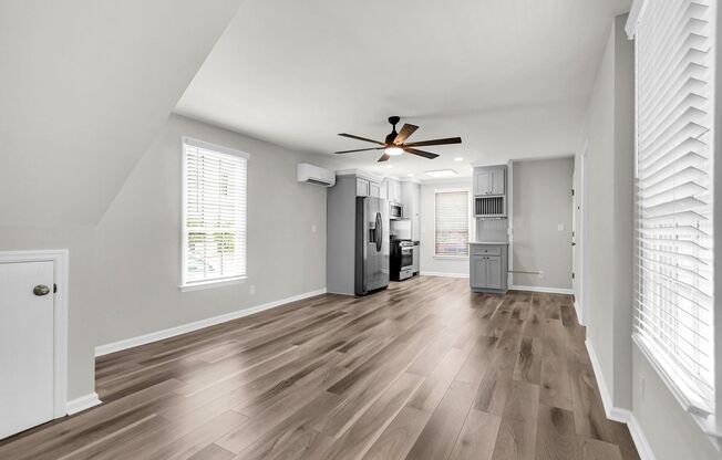 1 bed, 1 bath, $2,750