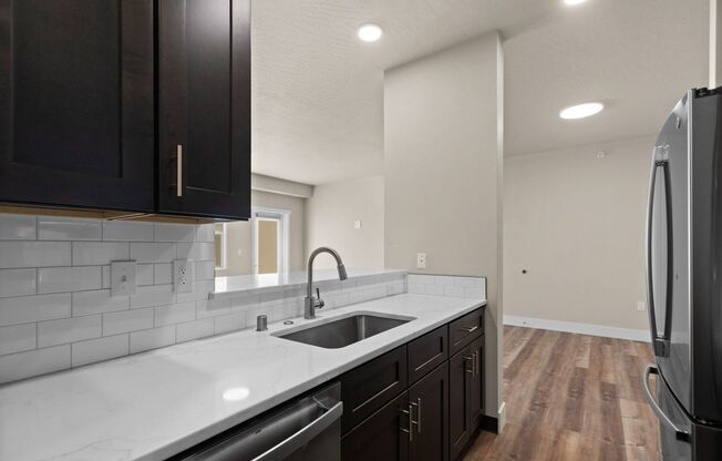 2 beds, 2 baths, 1,195 sqft, $1,750, Unit I-102