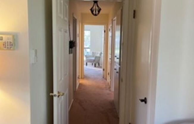 3 beds, 2 baths, $3,300