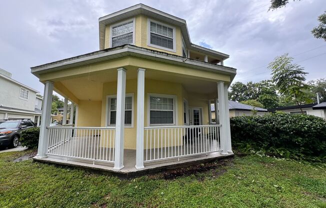 Great Downtown Townhouse