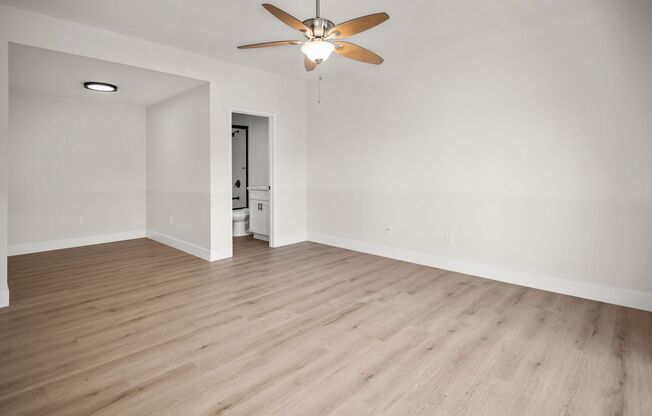 Studio, 1 bath, 400 sqft, $1,925, Unit 1