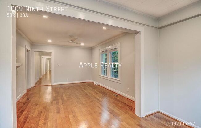 1009 9 ST
