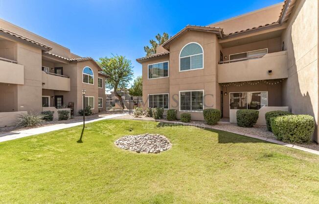 2 beds, 2 baths, 1,010 sqft, $1,600, Unit 1046