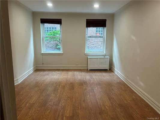 1 bed, 1 bath, 18,653 sqft, $2,100