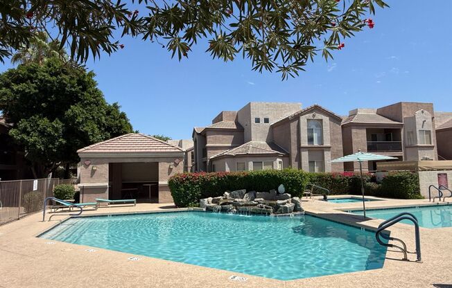 2 beds, 1 bath, $1,395, Unit # 2029