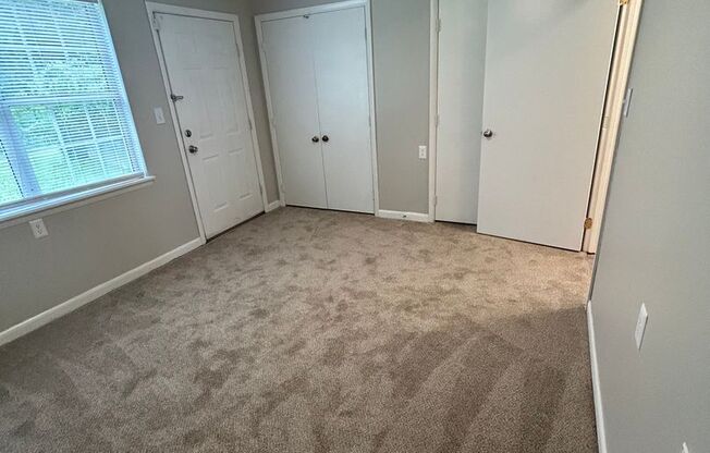 1 bed, 1 bath, 815 sqft, $925, Unit 1082