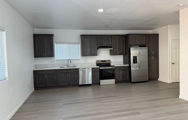 MAIN STREET 4-PLEX