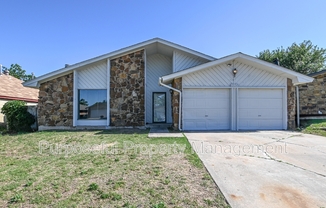 8224 NORTHWEST 87 ST