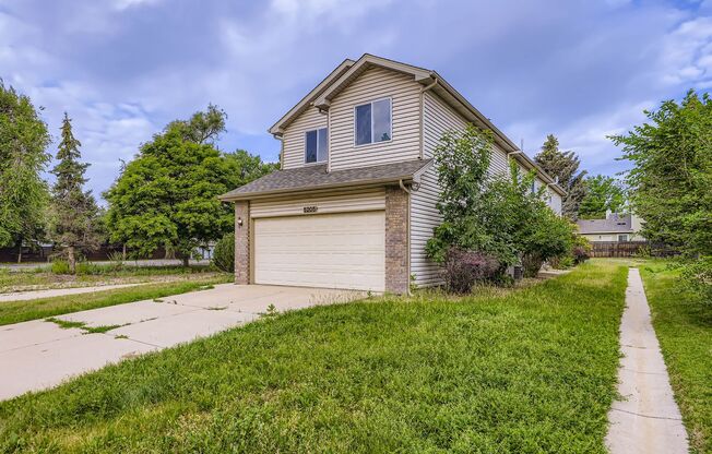 Beautifully Remodeled 3-Bedroom Duplex in Arvada