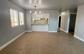 3306 W. Shields Ave.