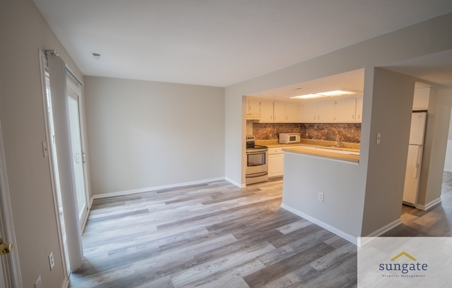6449 UN CT