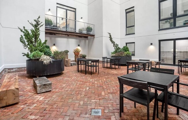 1 bed, 1 bath, $3,200, Unit 5-C